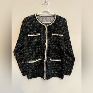 Knitted black cardigan with pearl buttons S/M